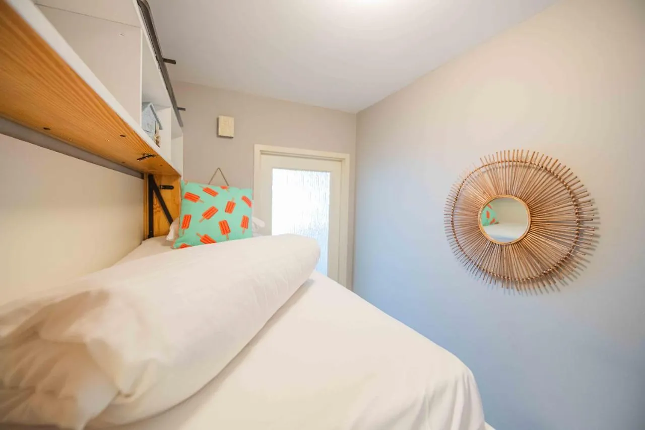 Apartment The Beach House Ostend